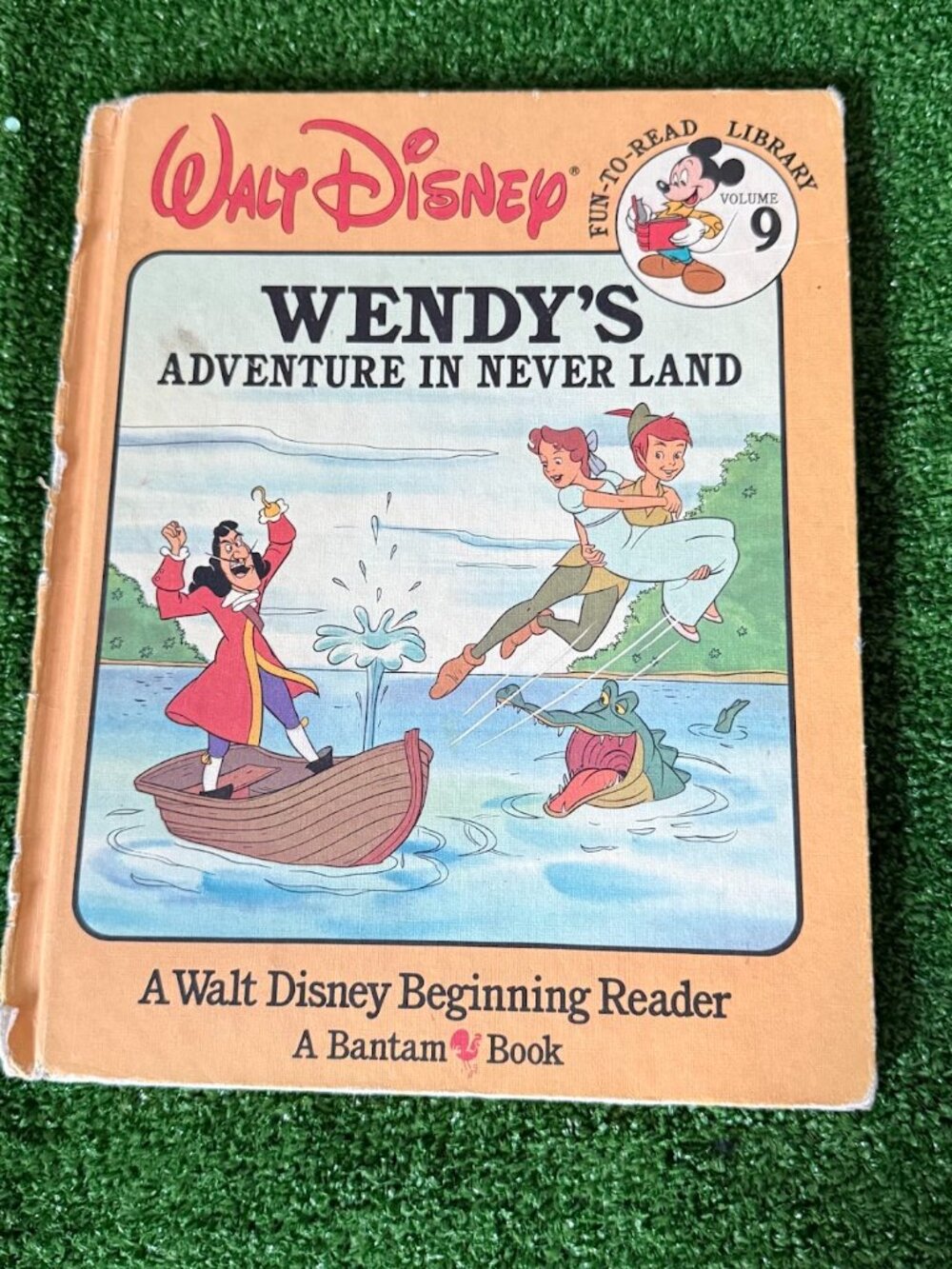 1986 Walt Disney Wendy’s Adventure in Never Land Vol 9 Vintage Comic Peter Pan